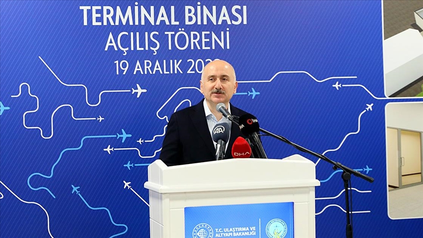 “Bugün Türkiye’mizi dünyanın en geniş uçuş ağına sahip ülkesi haline getirmeyi başardık”