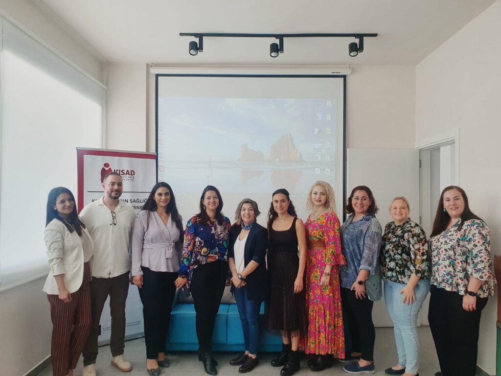 Kıbrıs Kadın Sağlığı Araştırma Derneği, bilgilendirme paneli ve söyleşi gerçekleştirdi