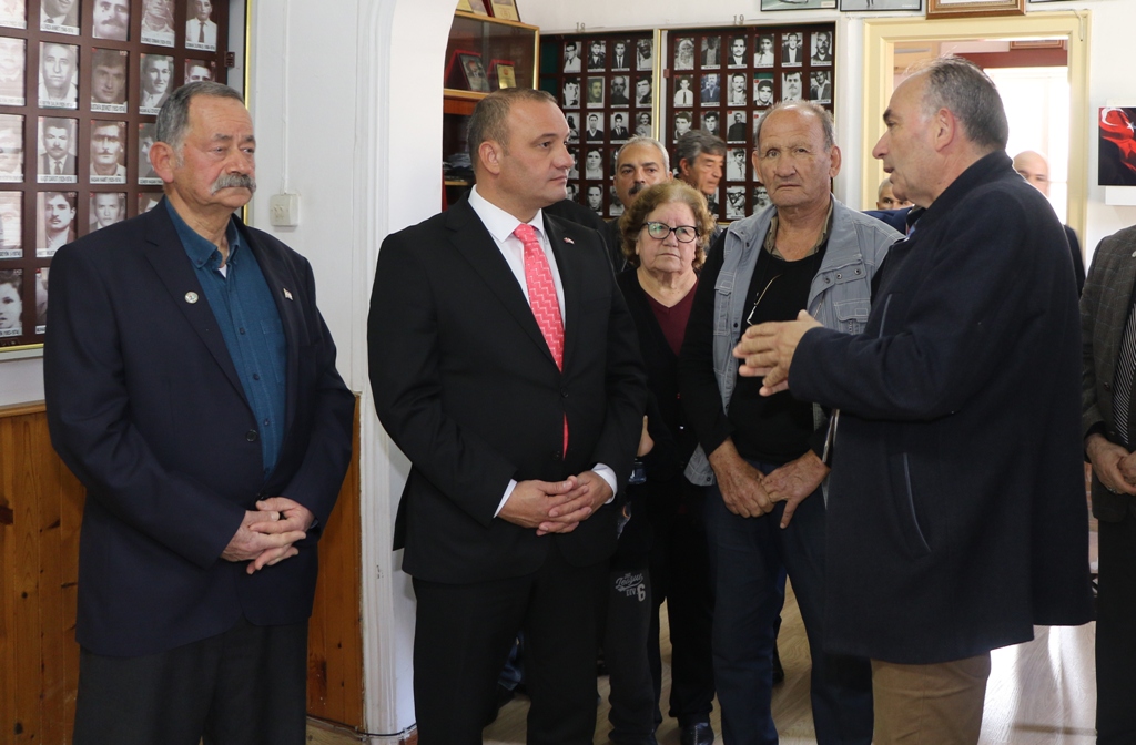 “Kelimeleri bulup konuşmakta dahi güçlük çekiyorum, 1830 şehidimizin gözleri adeta bizlere bakıyor”