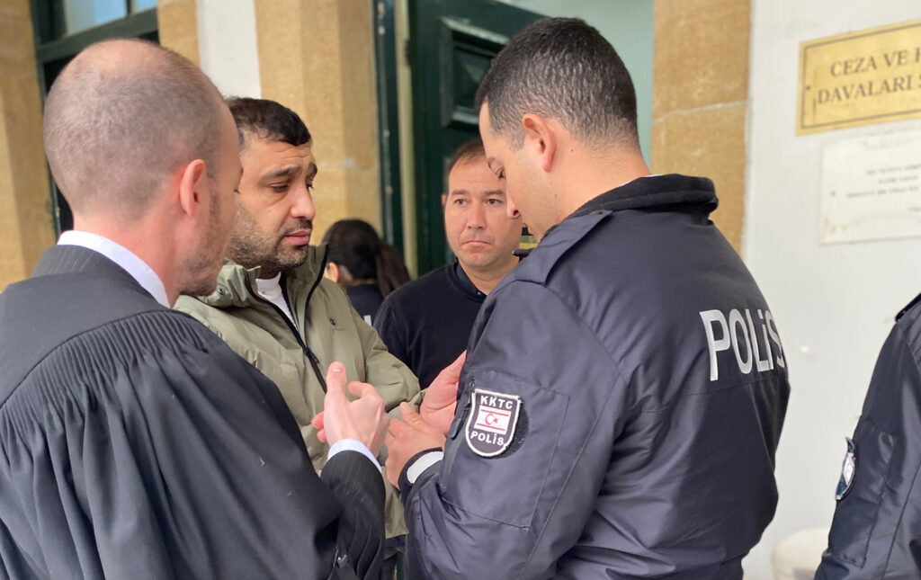 Polisi darp etti!