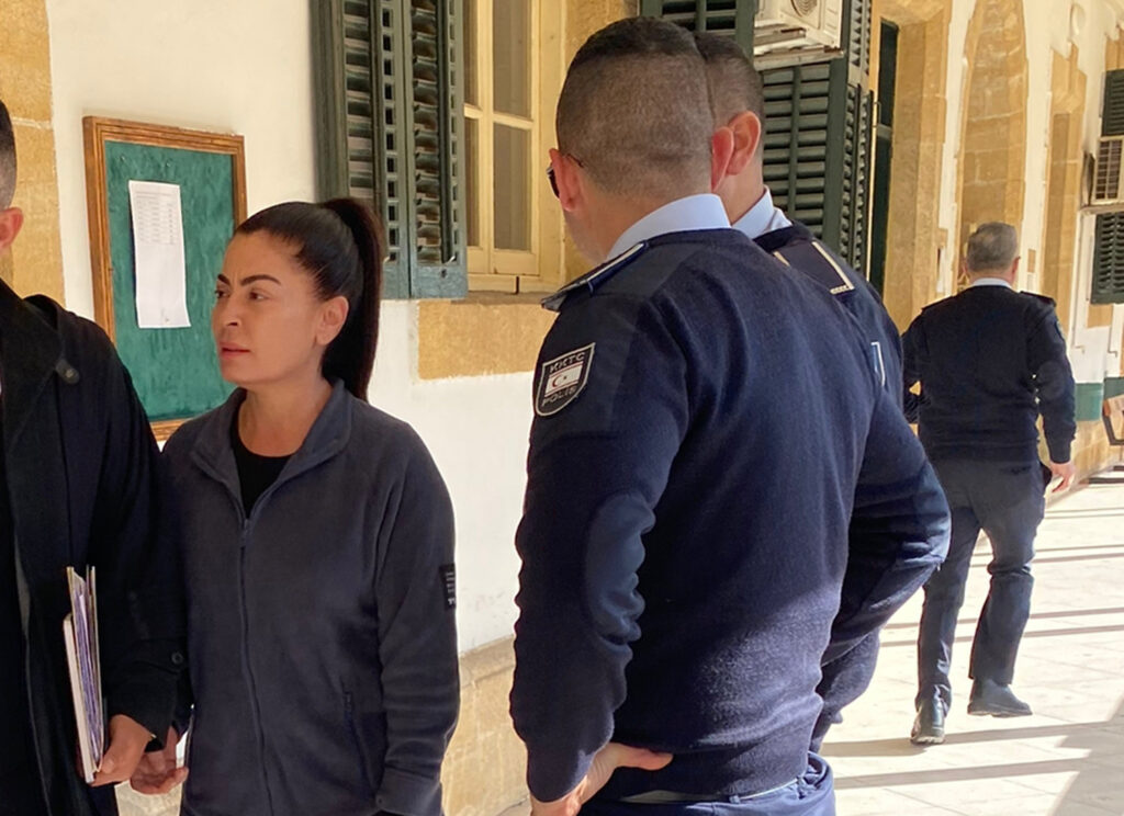 Uyuşturucudan yargılanan sanığa 13 yıl hapis cezası!