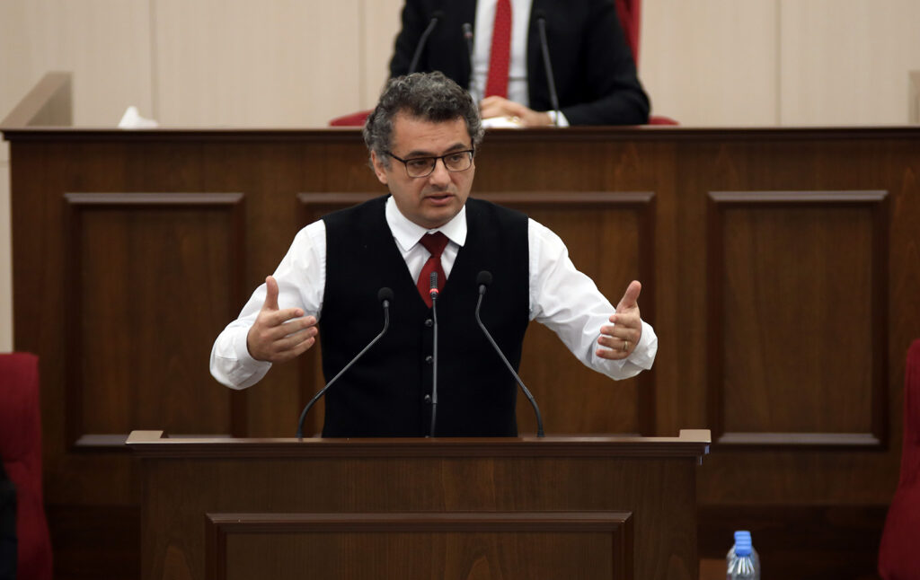 “Enerji bu ülkede gelecek meselesidir”