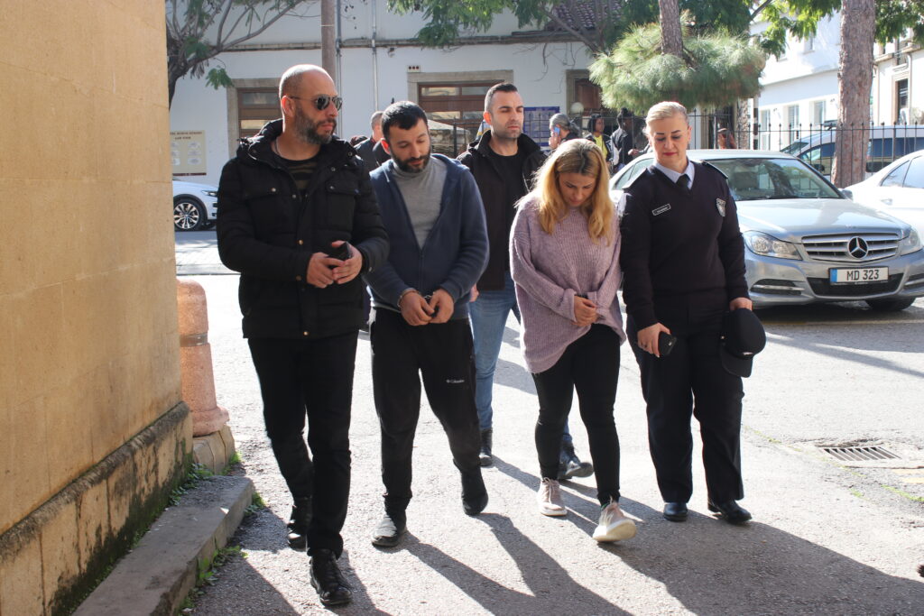 Suçüstü yakalanmışlardı!