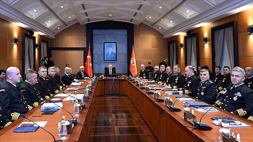 “Sahil Güvenlik 2022 yılında 44 bin kaçak göçmen yakaladı”