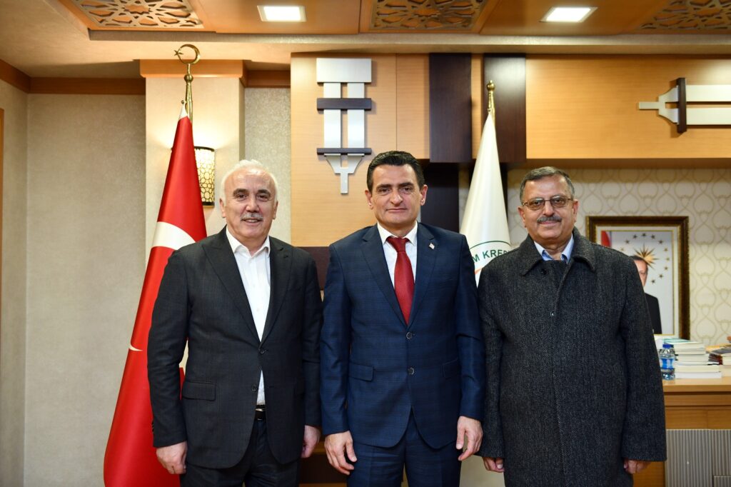 Oğuz, Ankara’da Tarım Kredi Kooperatifi Genel Müdürü Aydın’la görüştü