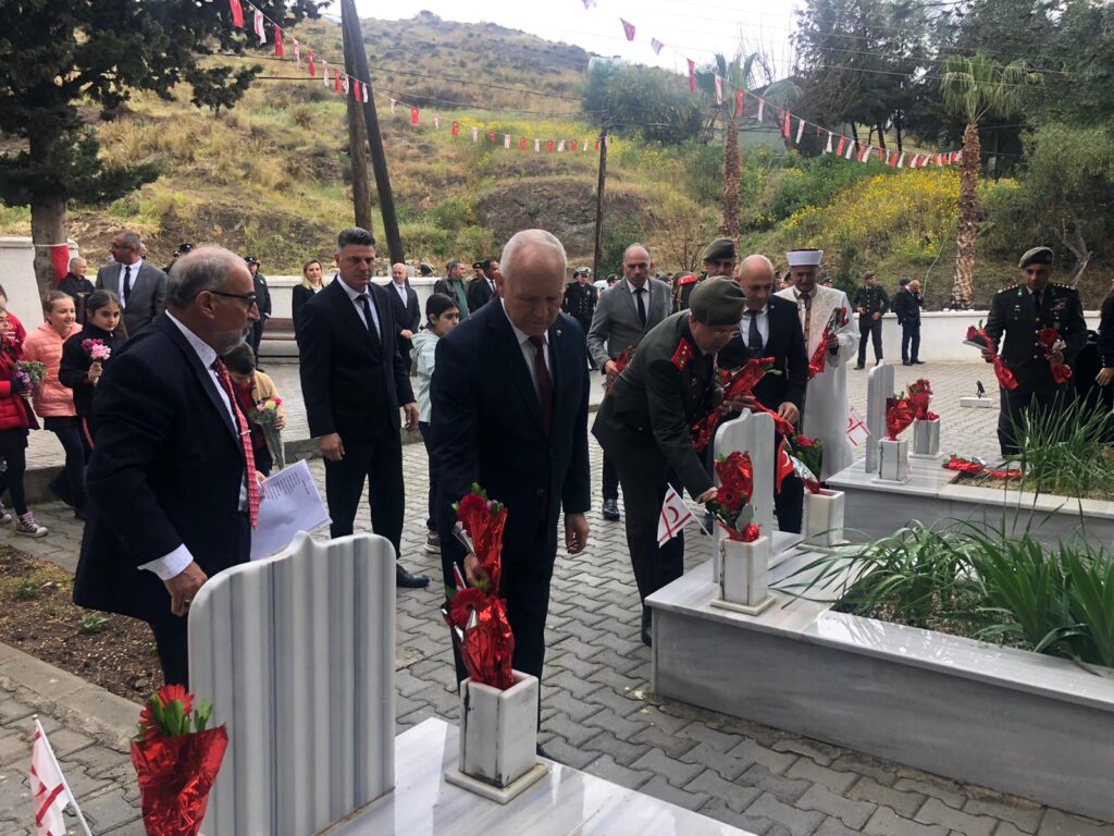 “Bu direniş sayesinde bugün özgürüz ve bağımsızlığımız vardır”