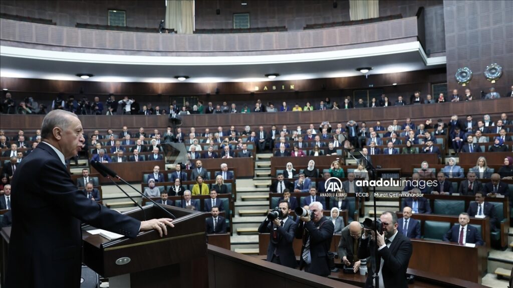 “Seçimleri kazandıktan sonra kabinede yeni isimlere görev vereceğiz”