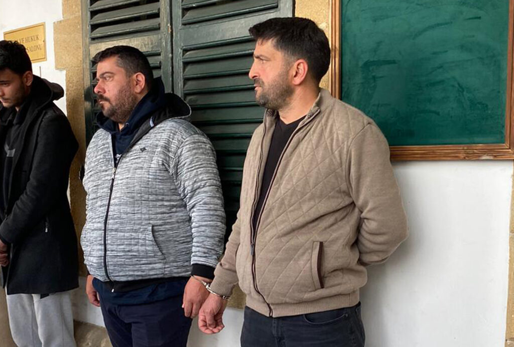 190 kilo kaçak et ile yakalandılar