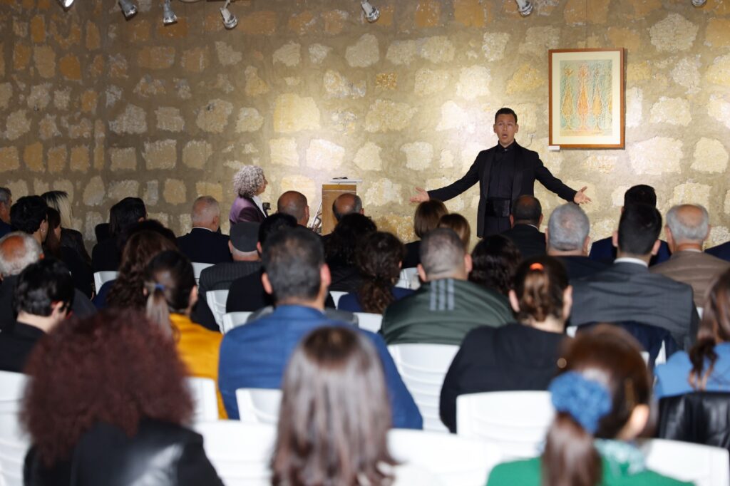 “Depremde Yitirdiklerimize İthafen Anma Konseri”, İsmet Vehit Güney Sanat Merkezi’nde gerçekleştirildi