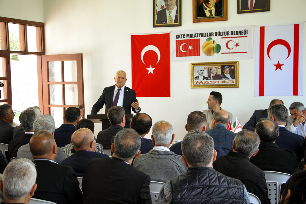 “Binlerce şehidin arkasından yürümeye biz daima hazırız”
