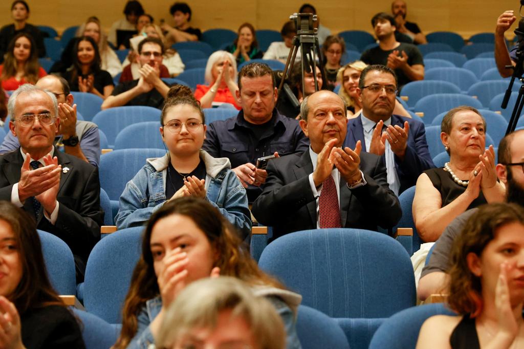Tatar, Cumhurbaşkanlığı Senfoni Orkestrası’nın Gençlik Konseri’ni izledi
