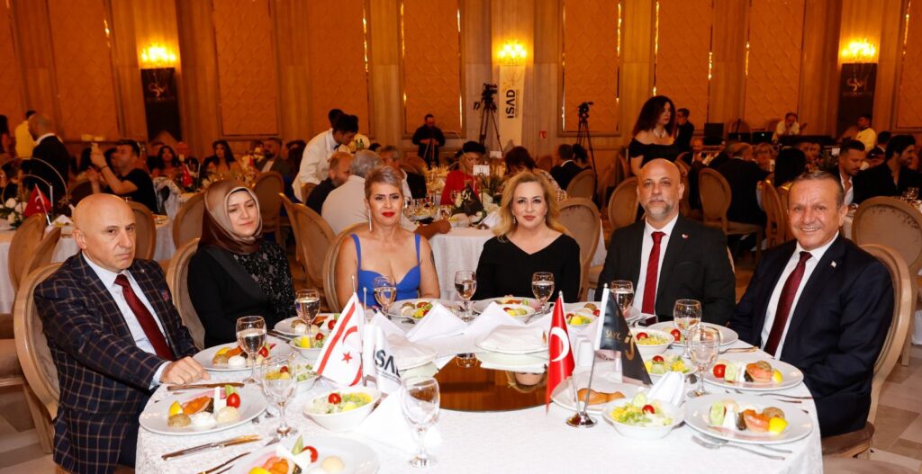 Sibel Tatar, “Kıbrıs 3. Altın Caretta Yaşam ve Turizm Ödülleri Töreni”ne katıldı