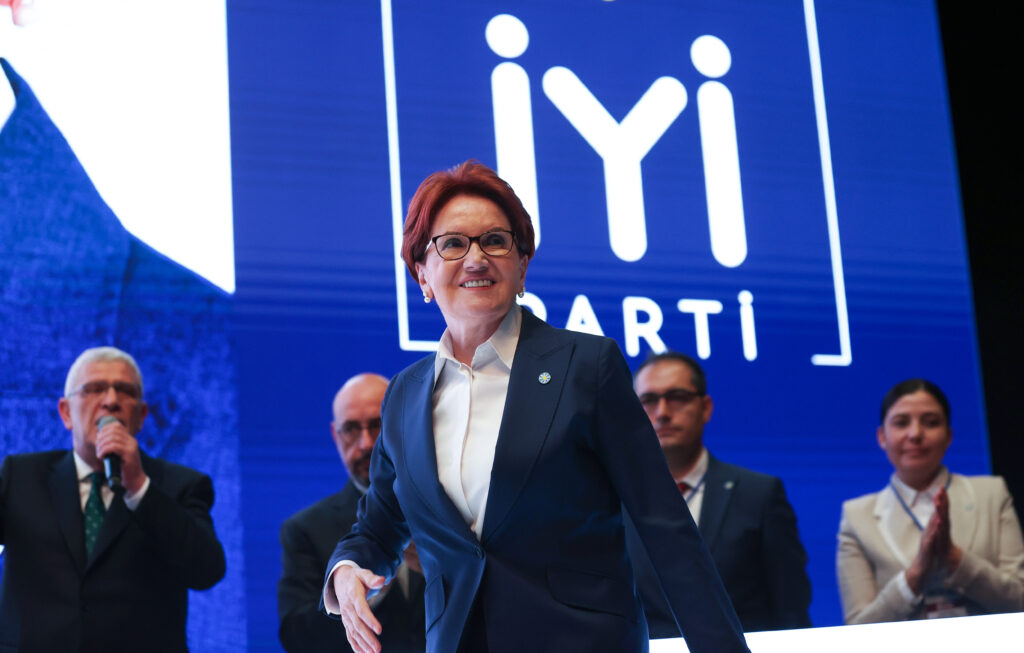 Meral Akşener, İYİ Parti Genel Başkanlığına yeniden seçildi