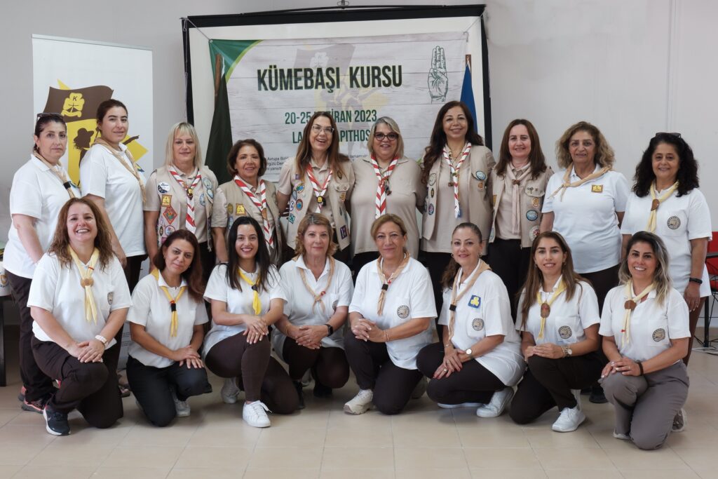 “Kız İzciler Geleceğe Yön Veriyor Projesi” kapsamında Kümebaşı kursu gerçekleştirdi