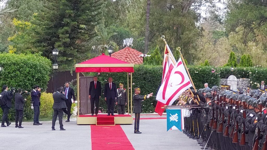 Recep Tayyip Erdoğan, Cumhurbaşkanlığına giriş yaptı
