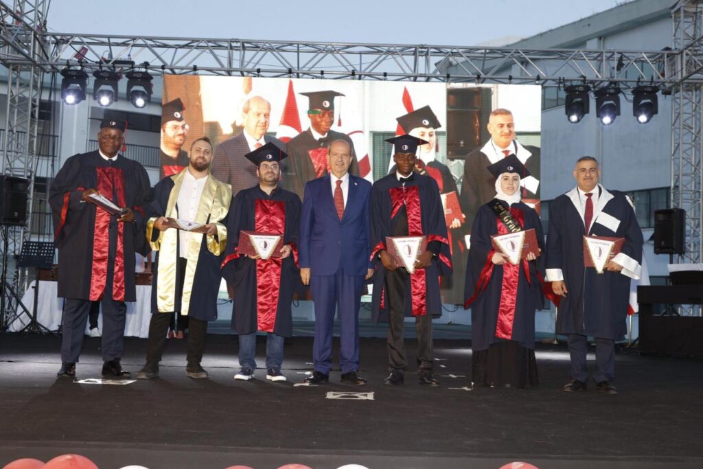 “Başarı, gelecekte ülkeye ve insanlığa hizmet etmektir”
