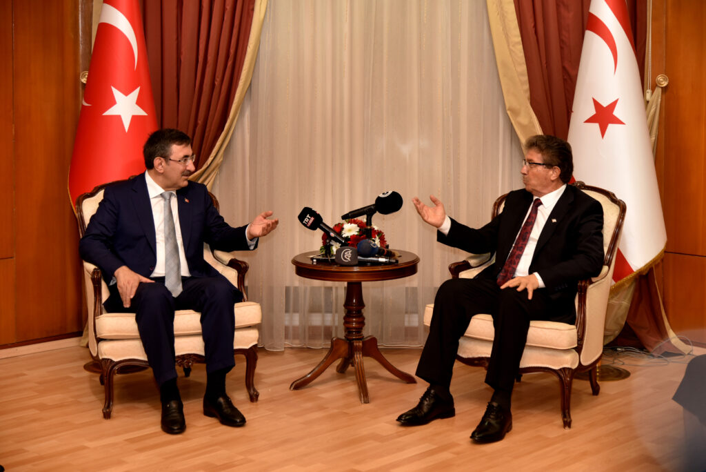 “Etle tırnak gibi, ayrılmaz ikiliyiz”