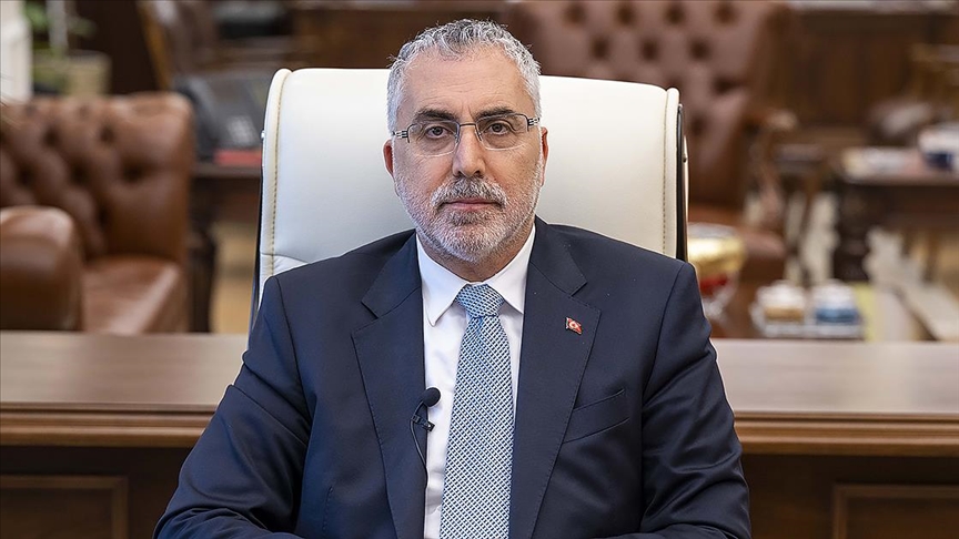 “Teklifte en düşük memur maaşı 22 bin lira olacak”