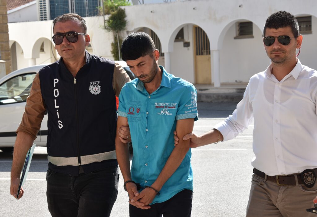 Karısı ve baldızını yaralayan zanlı cezaevine gönderildi
