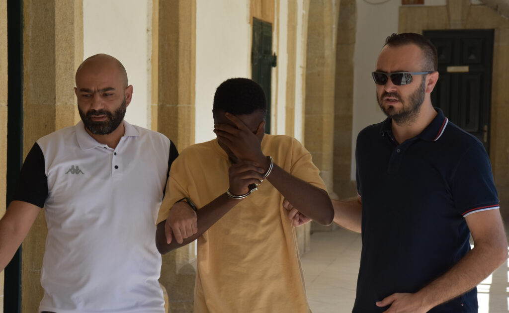 Uyuşturucu taciri cezaevine gönderildi