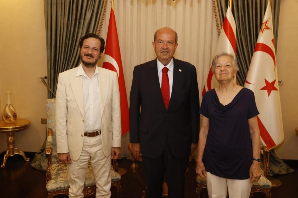 “Mehmet Ali Sanlıkol, Kıbrıs Türkü’nü dünyada temsil ediyor”