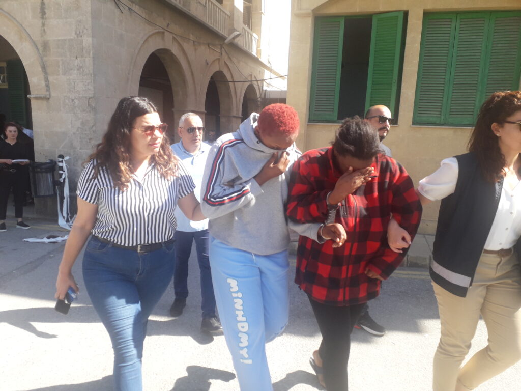 Uyuşturucu tacirlerine 7’şer yıl hapis cezası!