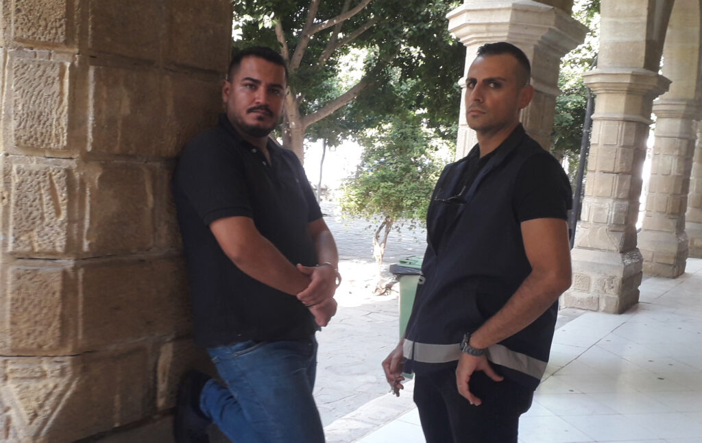 Çalıntı arabayı satın aldı!