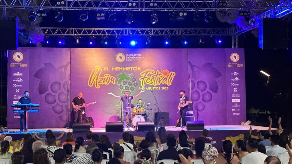 61’inci Mehmetçik Üzüm Festivali devam ediyor