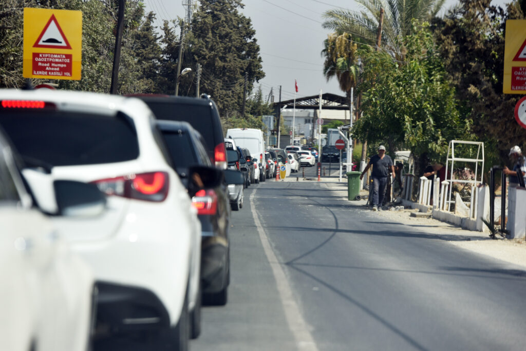 “Umarım bir şekilde uzlaşı sağlanır ve bu yol yapılır”