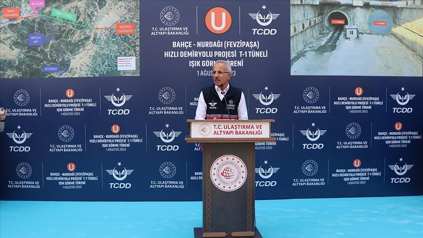 “Mersin-Gaziantep arasındaki seyahat süresi 2 saat 15 dakikaya düşecek”