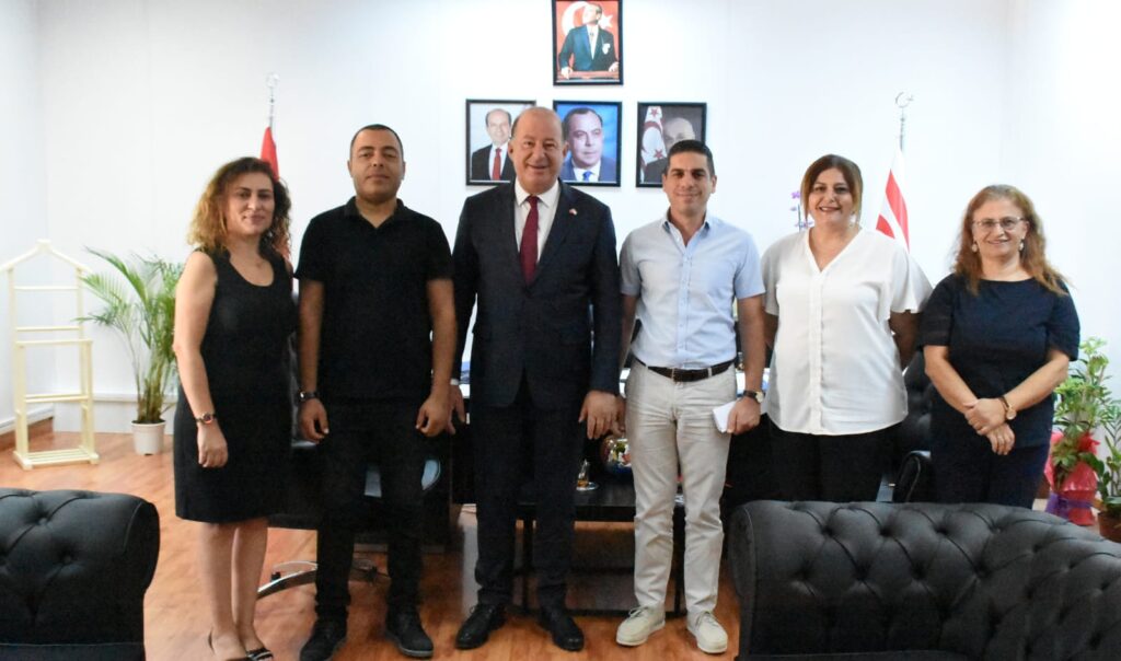 “Sağlıkta, ilgili paydaşlarla her zaman diyalog ve iş birliği içerisinde olacağız”