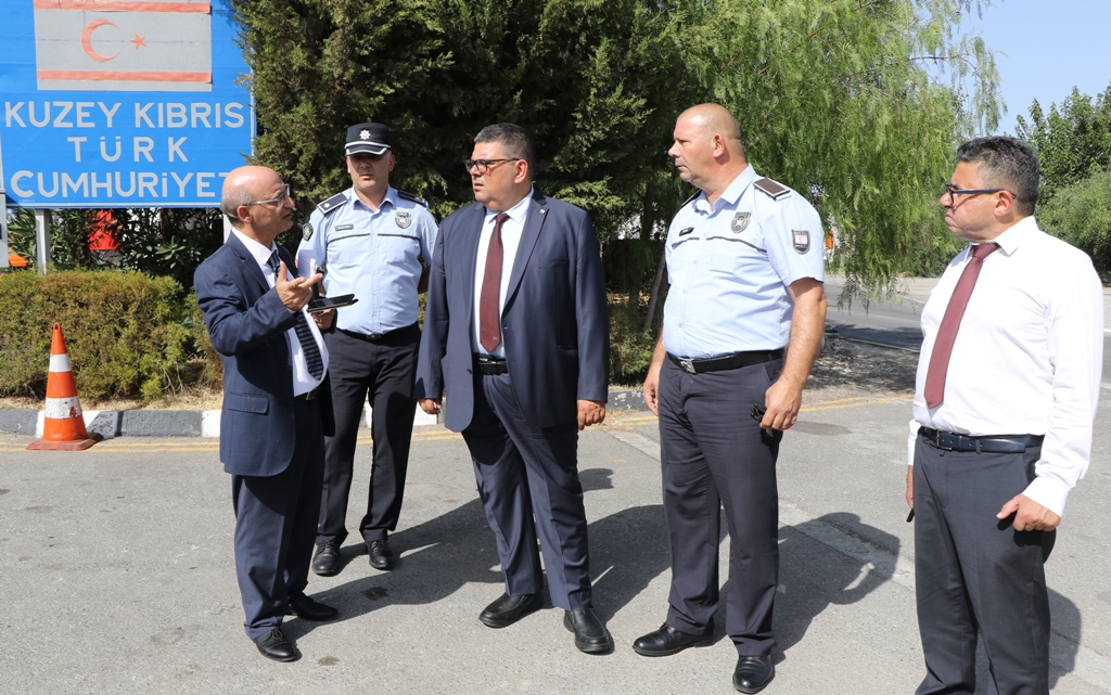 Maliye Bakanı Berova, Metehan Sınır Kapısı’nı ziyaret etti
