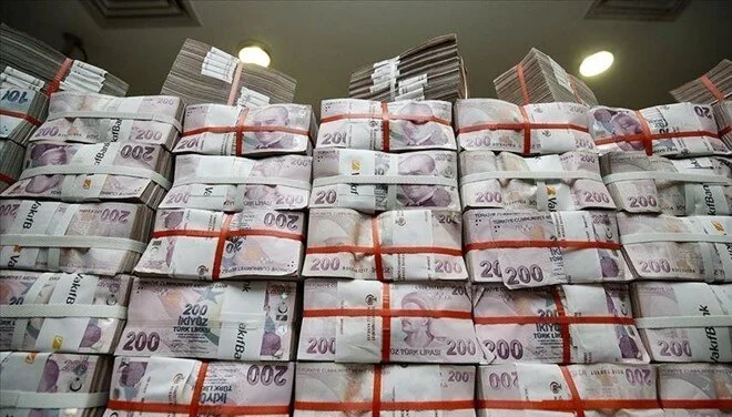 Bankalar vites artırdı