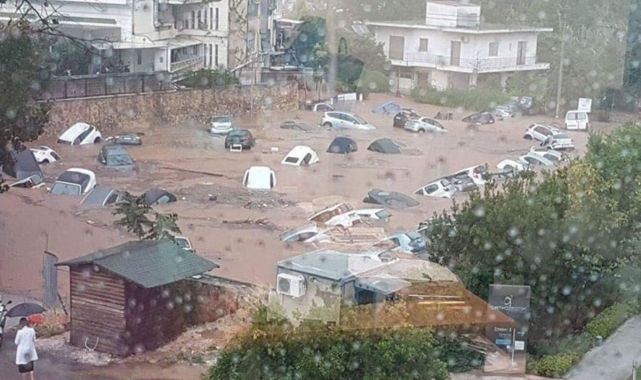 Yunanistan, tarihinin en şiddetli yağışına maruz kaldı