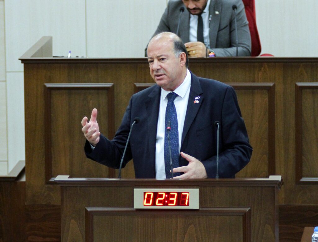 Dinçyürek, “Sorunu biliyoruz, çareleri için adım atıyoruz. Yarın bugünden daha iyi olacak”