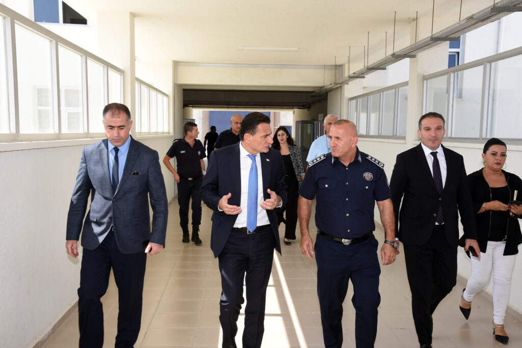 “Modern anlamda tamam ama hükümlü ve tutuklu sayısı kapasitesinin bir buçuk katı üzerinde”