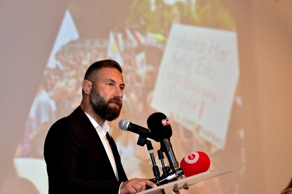 “Bu yetersizlik kimin eseridir?”
