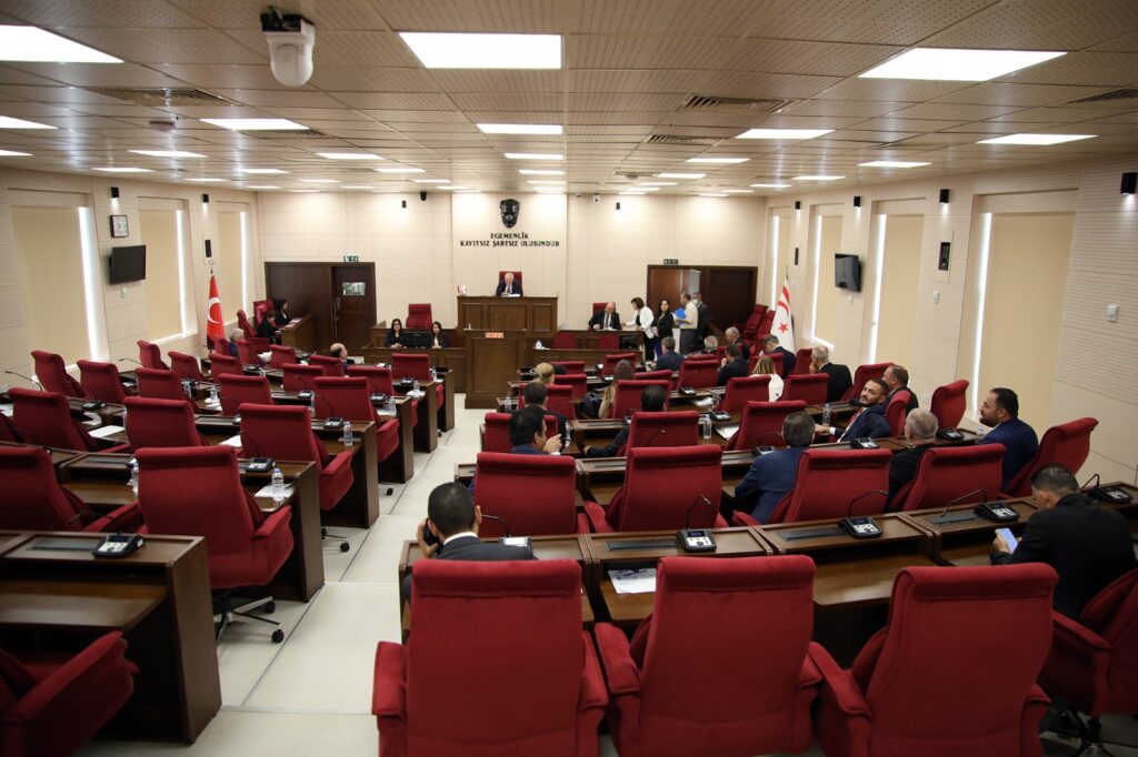Meclis Genel Kurulu’nda iki yasal değişikliğin ivediliği onaylandı