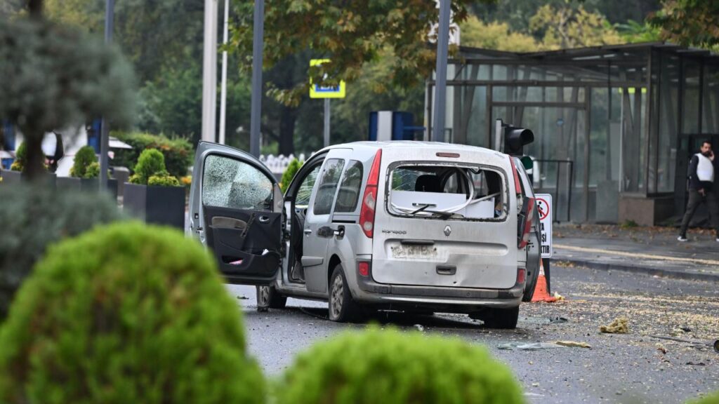 Ankara’da İçişleri Bakanlığı’na terör saldırısı!