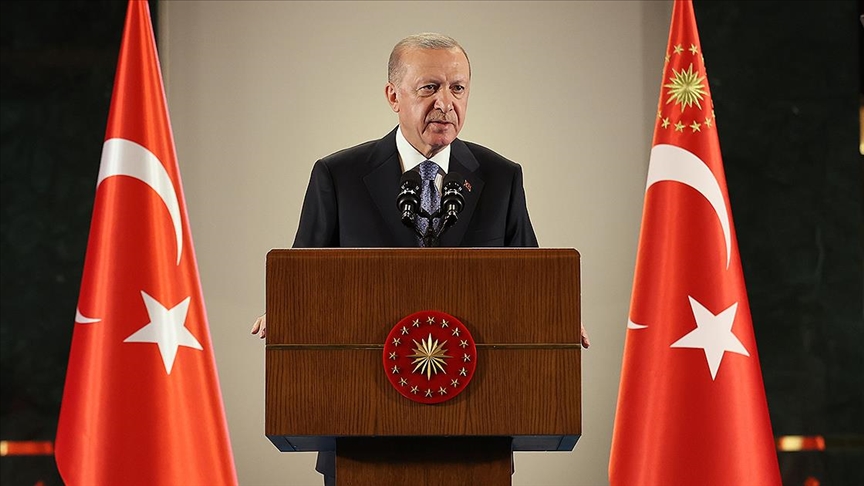 “Cumhuriyet’imizi yeni asrına hazırlamanın gayreti içindeyiz”