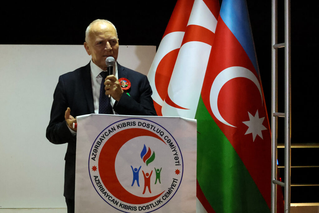 “Şehitlerin ruhlarını incitmemek için Türk birliğinin sağlanması gerekir”