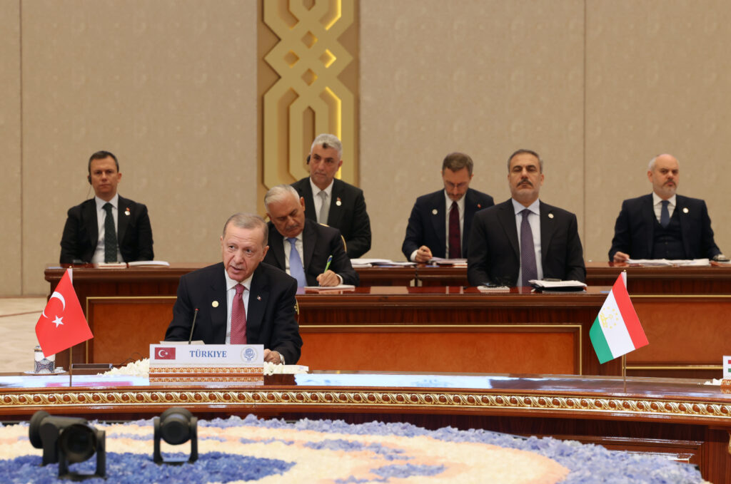 “İsrail yönetimi insanlığa dair ne kadar değer varsa hepsini çiğnemeye devam ediyor”
