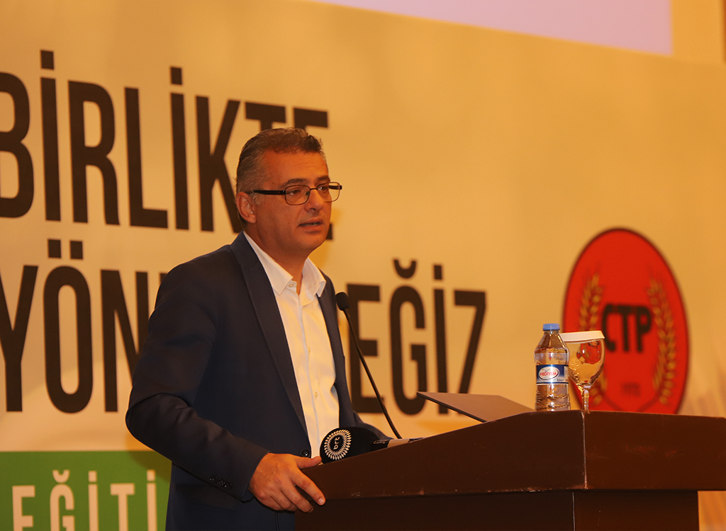 “Dünya eğitimde yapay zekayı konuşurken biz, tuvalet kağıdını konuşuyoruz”