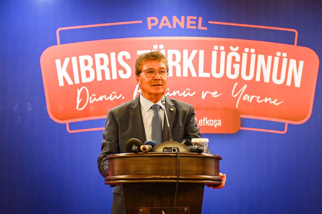 “Dünyayla kucaklaşma yolunda tüm ezberleri bozarak ilerliyoruz”