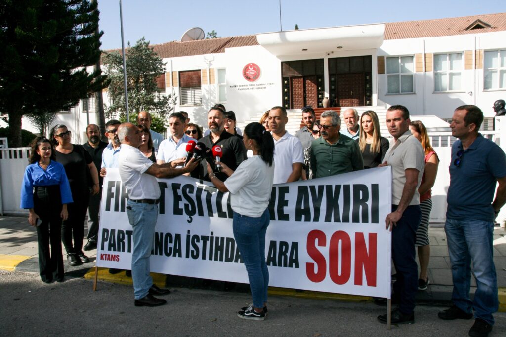 “Fırsat eşitliğine aykırı, partizanca istihdamlara son verilmesini istiyoruz”