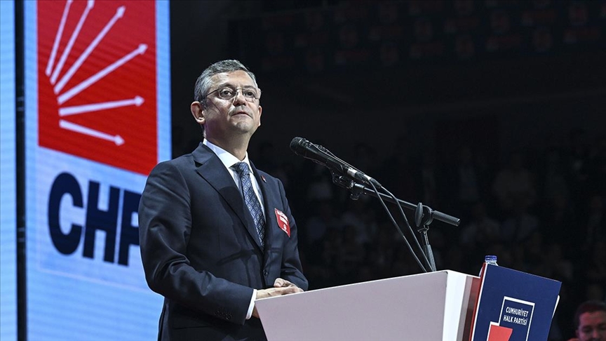 CHP’nin yeni genel başkanı Özgür Özel oldu