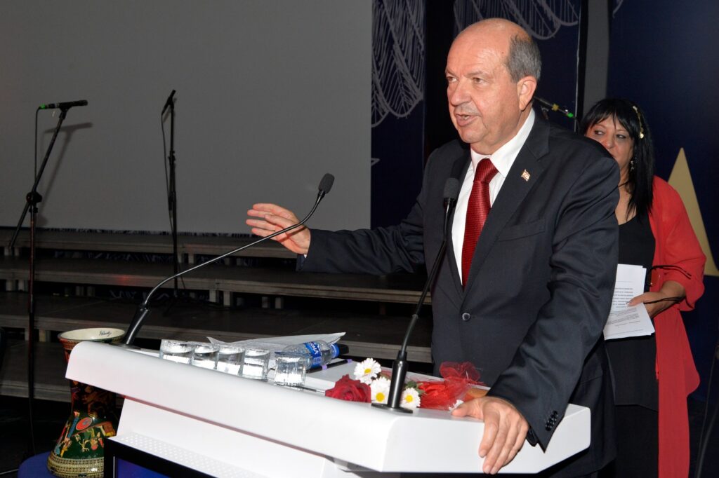 “Müreffeh bir geleceğe sanat ve kültüre değer vererek ilerleyeceğiz”