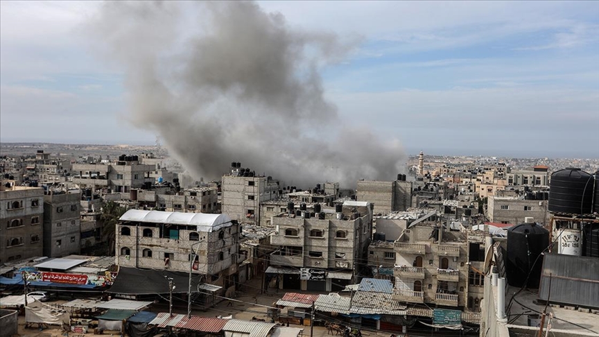 İsrail’in Gazze’ye yönelik saldırıları 37. gününde şiddetlenerek sürüyor
