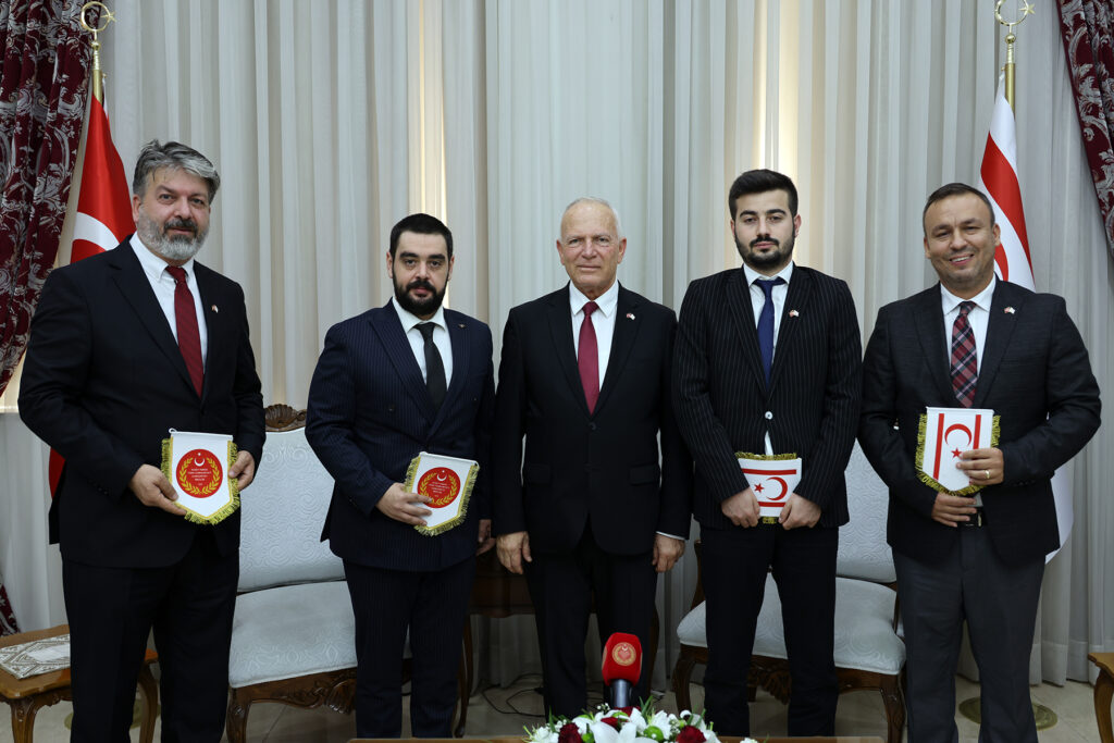 “KKTC’nin istiklalini ve bağımsızlığını korumak hepimizin görevidir”