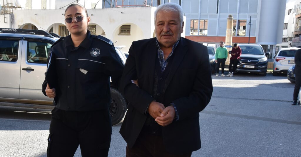 Çarptığı yayanın ölümüne neden olan dolmuş şoförü tutuksuz yargılanacak